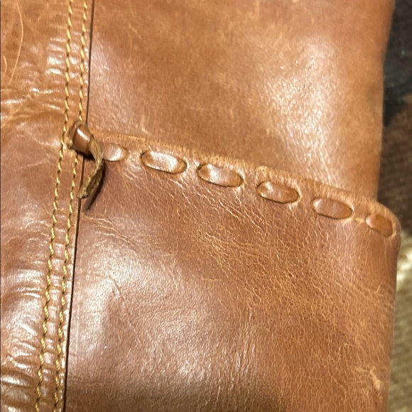 Born Tan Leather Handbag - Picture 12 of 13